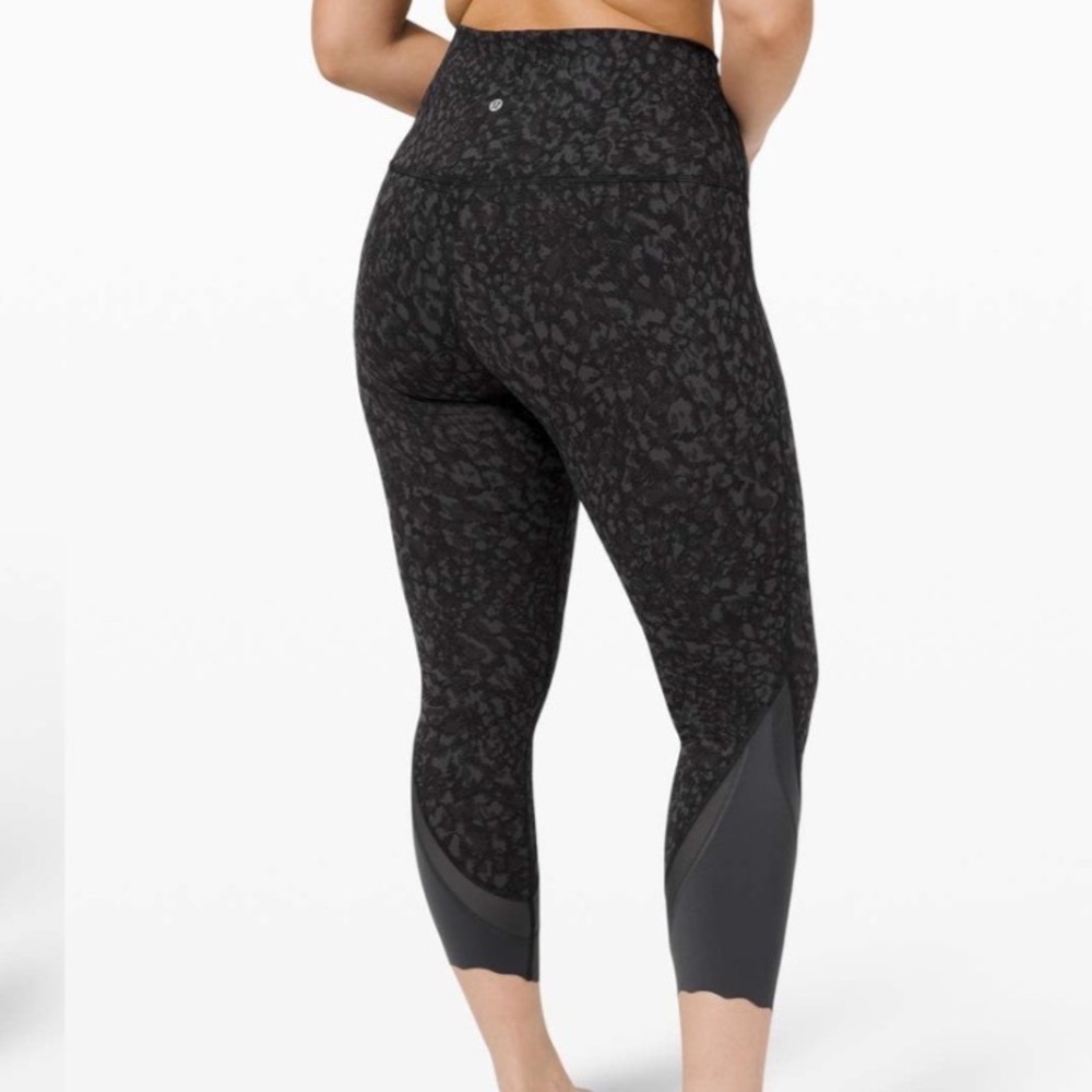 Lululemon Wunder Under High-Rise Tight 23‎ Scallop Wild Thing Camo Deep Coal 4